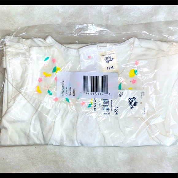 Osh Kosh embroidered onesie - brand new